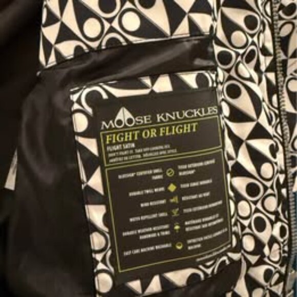 Like new Moose Knuckles Flight Satin Logo Bomber SZ S - Picture 6 of 8